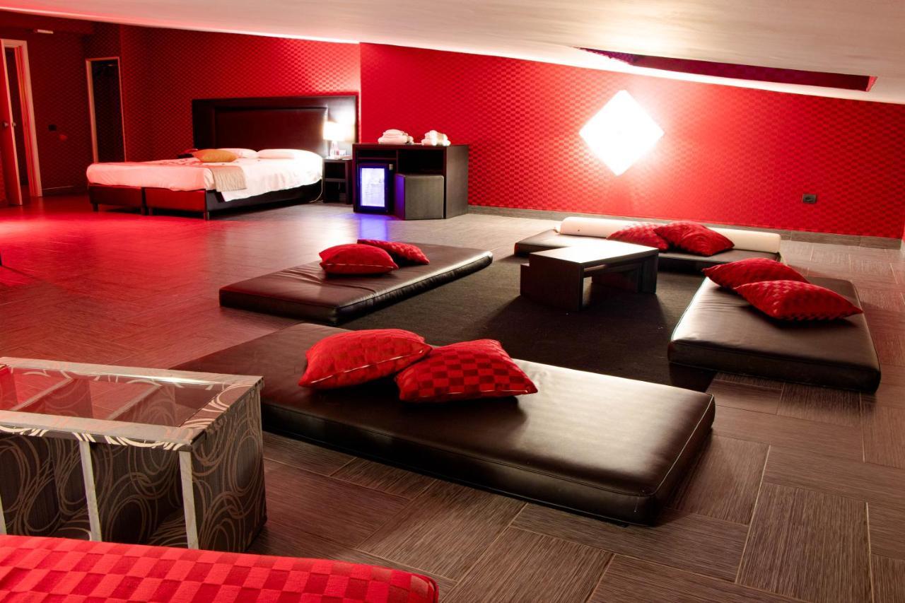 Hotel Masaniello Luxury カゾーリア エクステリア 写真